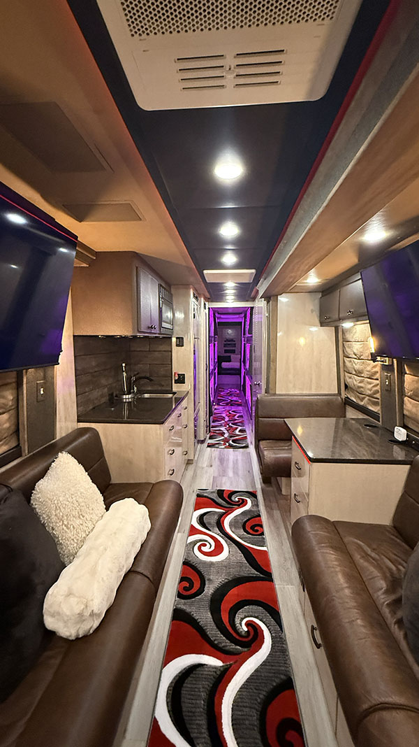 Highroller interior-17