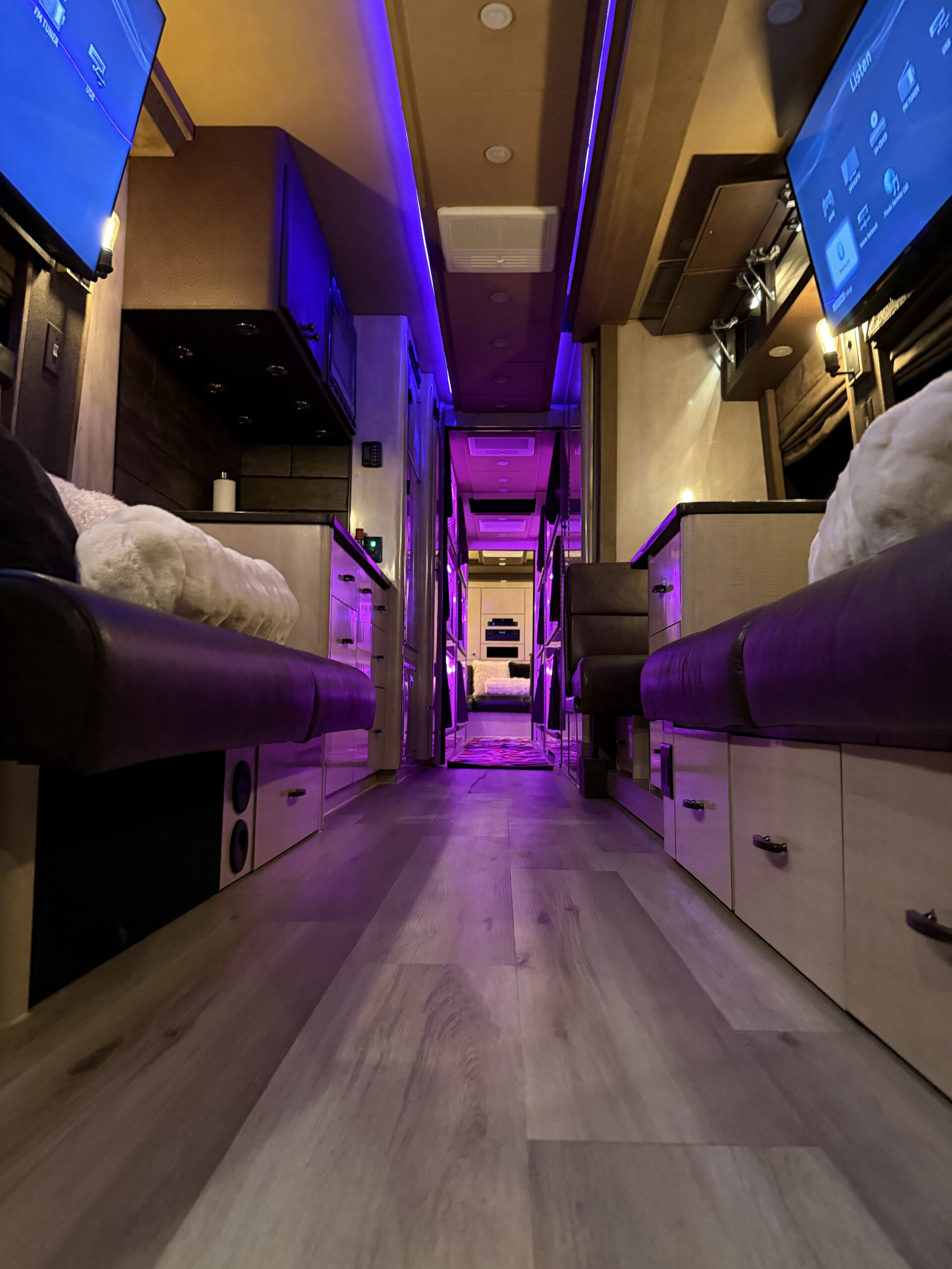 Highroller interior-3