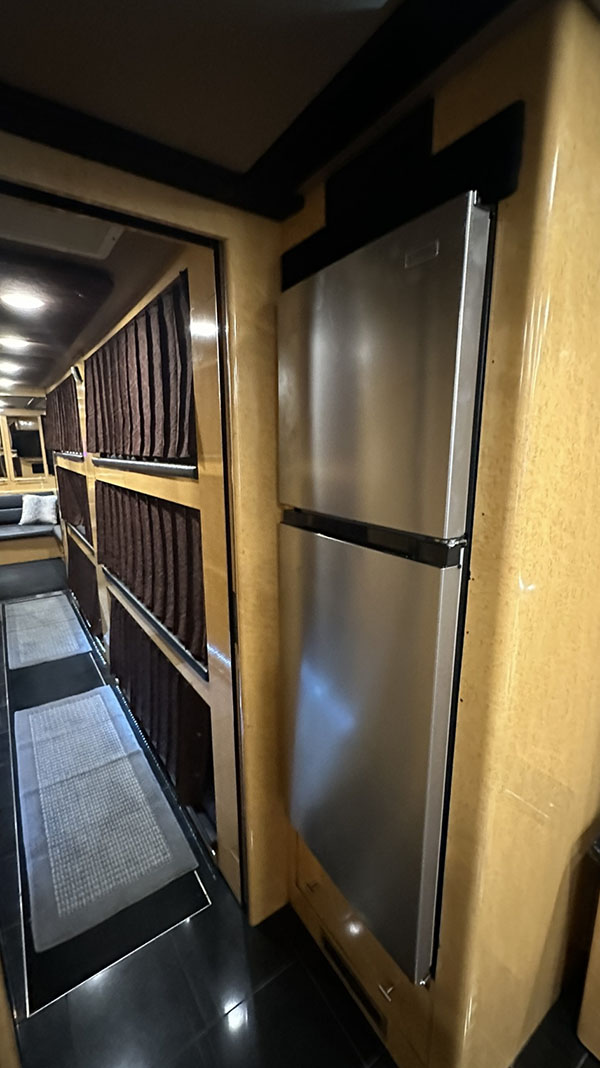 chamagne interior