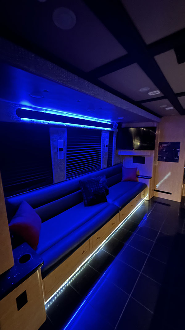 champagne interior (2)